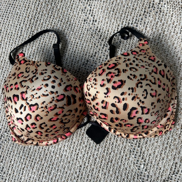 Victoria’s Secret Bombshell Plunge Sexy Leopard Bra Size 36D - Picture 11 of 11